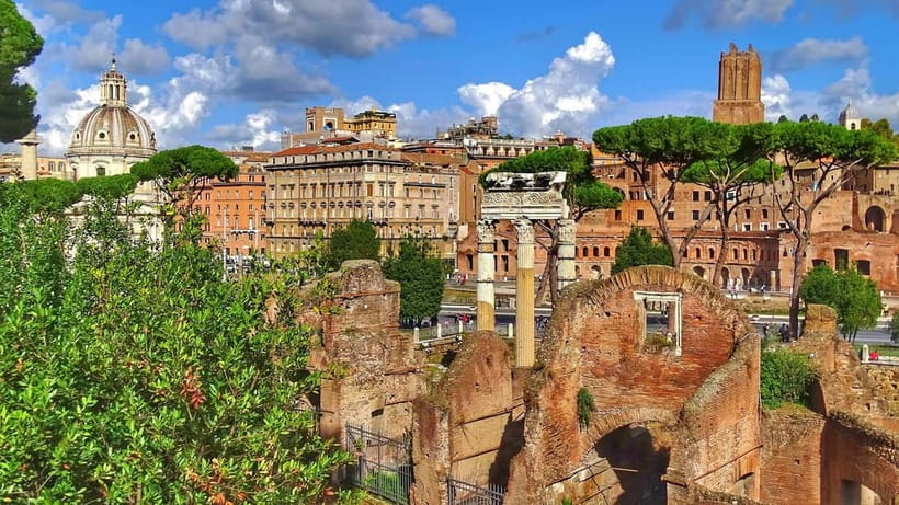 Rome: Colosseum Access with Official App & Arena Option - Optional virtual reality and arena access