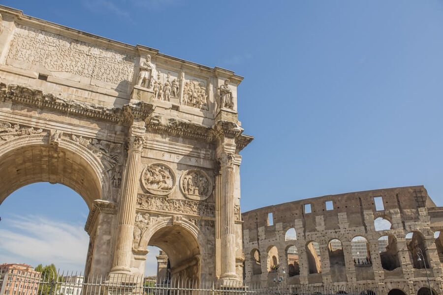 Rome: Colosseum Experience with Host and Audio Guide - Timing, crowds, and practical comfort