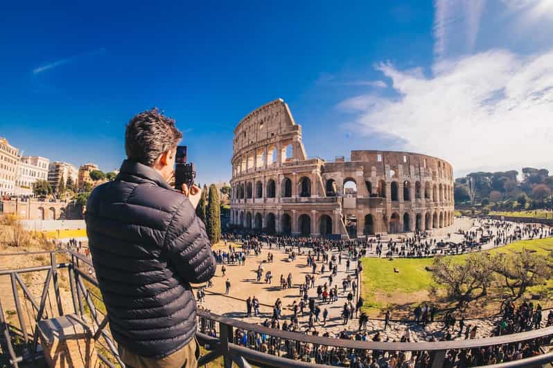 Rome: Colosseum & Forum Experience with Free Audio Guide App - Walking Through the Roman Forum