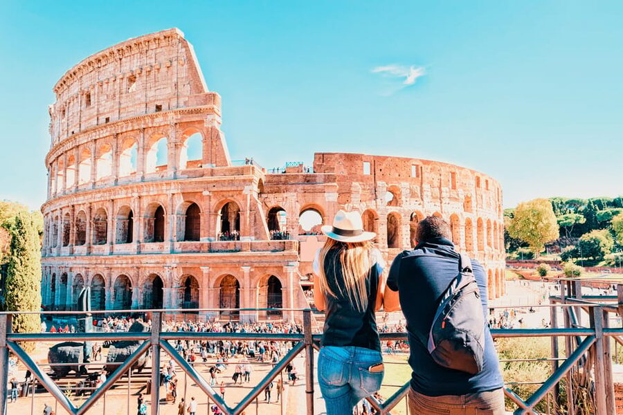 Rome: Colosseum, Forum, & Palatine Hill Entry & Audioguide - Walking through the Roman Forum