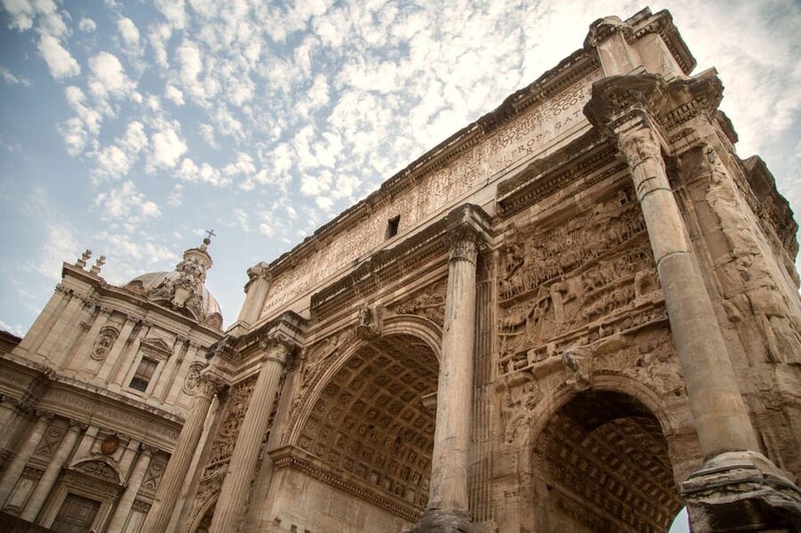 Rome: Colosseum, Forum, Palatine Hill Entry & Audioguide App - Walking through the Roman Forum