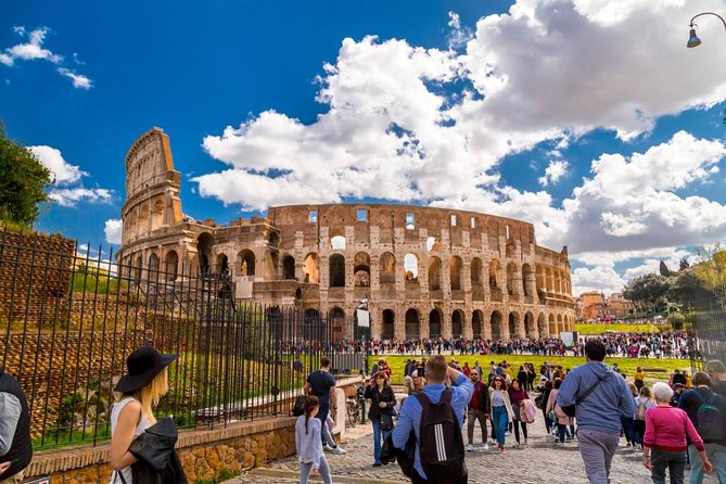 Rome: Colosseum, Forum & Palatine with Arena Access + Audio Guide - Who will enjoy this format most?