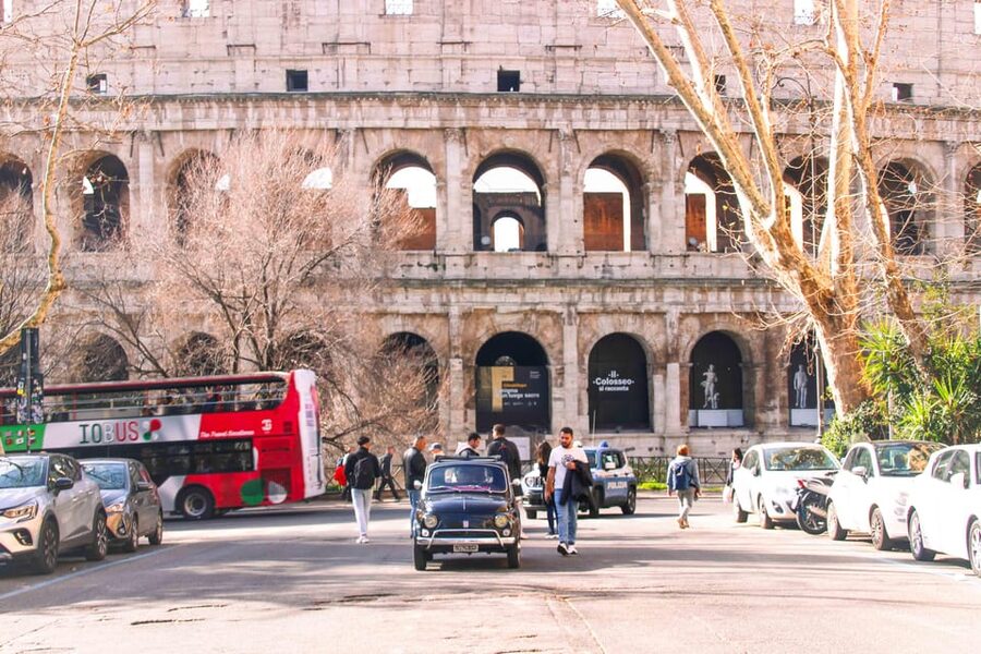 Rome: Colosseum & Forum with Audio Guide App -Optional Arena - Palatine Hill and the best open views