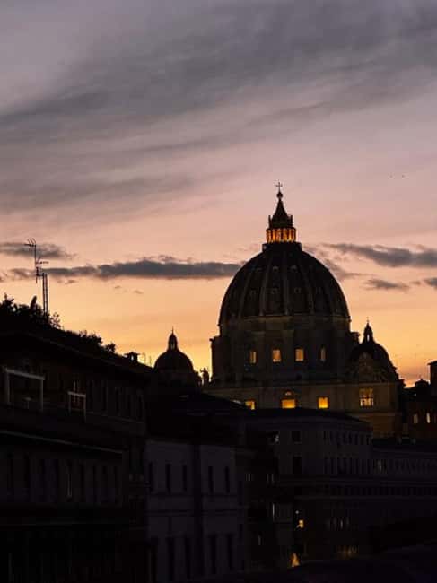 Rome: Evening Tour of Passetto di Borgo and Audio Guide App - Walking inside the Passetto di Borgo