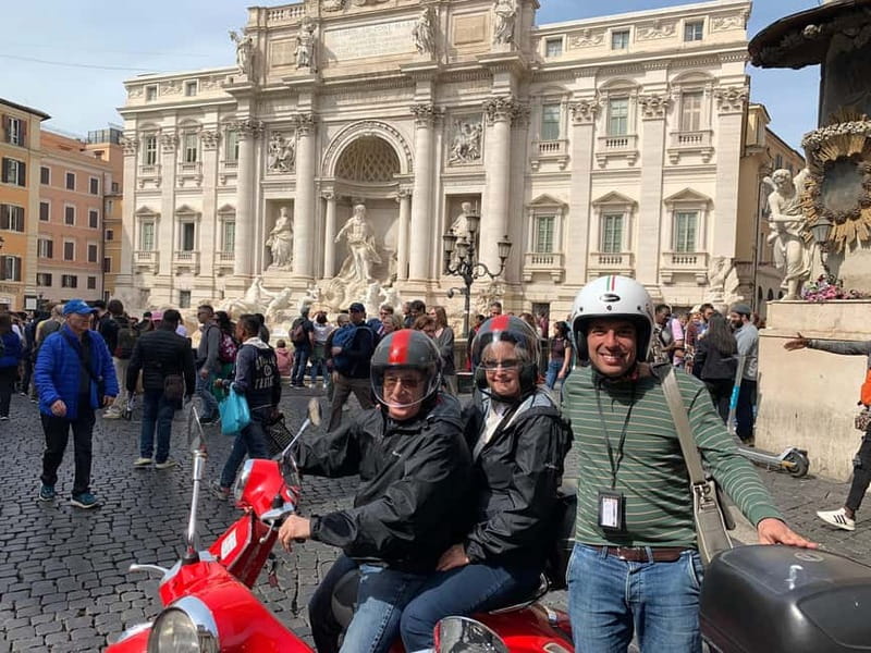 Rome: Guided Vespa Tour with Self-Drive or as a Passenger - Piazza Navona and Castel Sant’Angelo