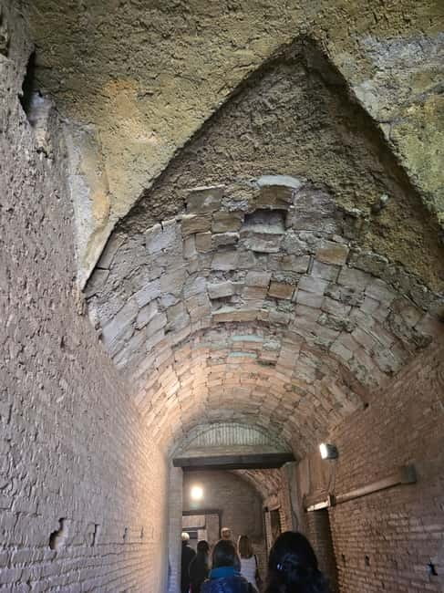 Rome:Ostia Antica Skip-the-line Ticket & Audioguide - Why Ostia Antica feels different from Rome’s headline ruins