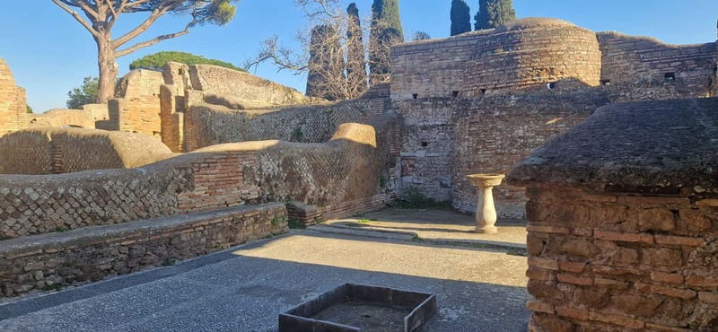 Rome:Ostia Antica Skip-the-line Ticket & Audioguide - The Roman Forum and central public life