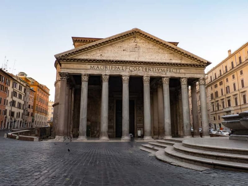 Rome: Pantheon Priority Entry Ticket & Interactive App - Arriving at the meeting point and getting your ticket
