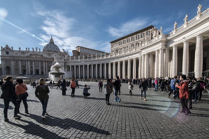 Rome: St. Peter's Basilica & Dome Entry Ticket with Audio Guide - Group size, staff, and organization