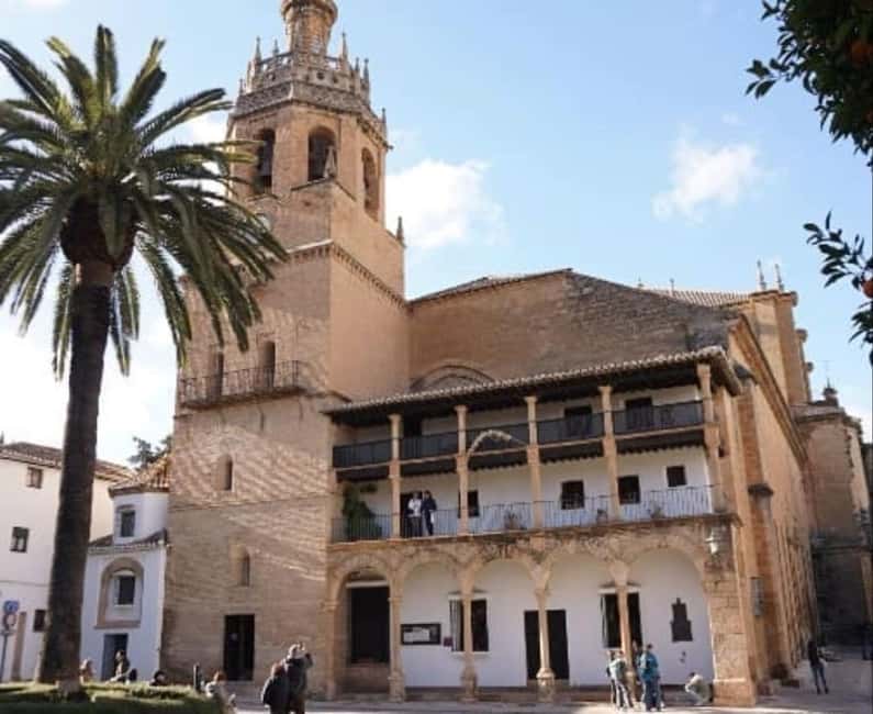 Ronda's Historic Center: Self-Guided Tour + Mondragón Palace Ticket - What you get in Ronda’s historic quarter
