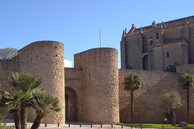 Ronda Self-Guided Audio Tour with Andalucia Travel Expert - Casa del Rey Moro and the story of hidden gold