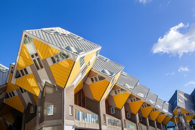 Rotterdam Highlights & Spies: Interactive City Game - How the 11 clues shape the route