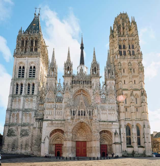 Rouen: Audio Guided City Tour - Starting at the Rouen Tourist Office