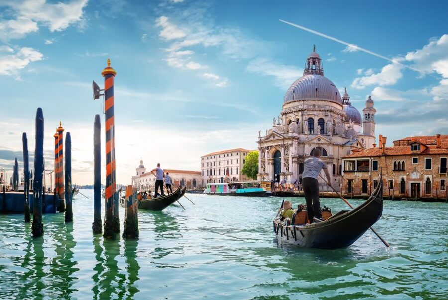 Saint Mark Basilica Priority Access & Audio Guide Option - The short visit inside the Basilica