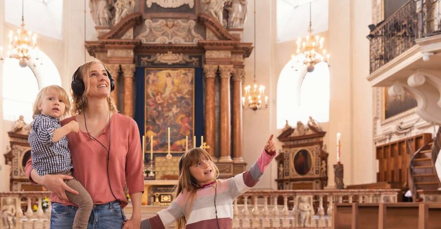 Salzburg: Cathedral Entry Ticket with Audio Guide Option - Choosing between the 30-minute and 15-minute audio tours