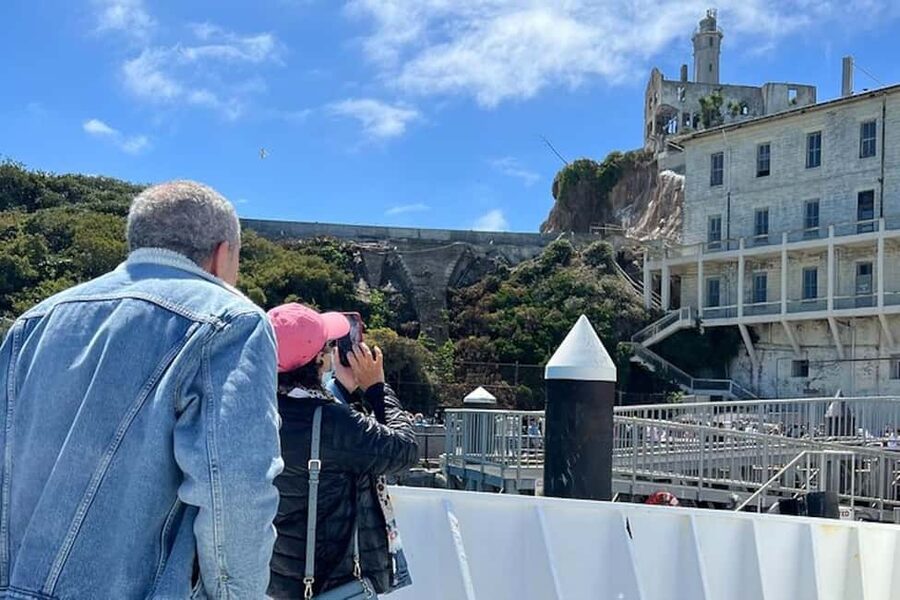 San Francisco: Alcatraz, Ferry & Audio Tour w/ Night Option - Why Alcatraz feels bigger than a prison tour