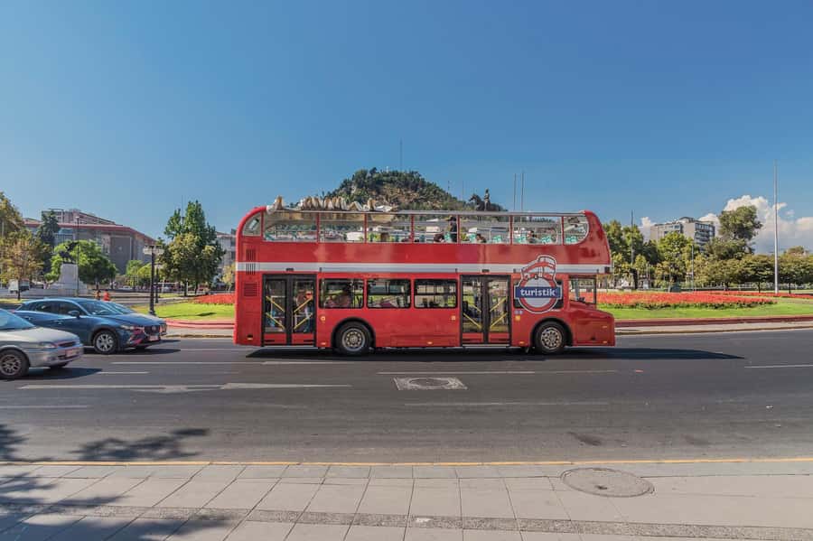 Santiago: Hop-on Hop-off Bus Day Ticket with Audio Guide - Stop 5: Plaza de Armas and Santiago’s historic core