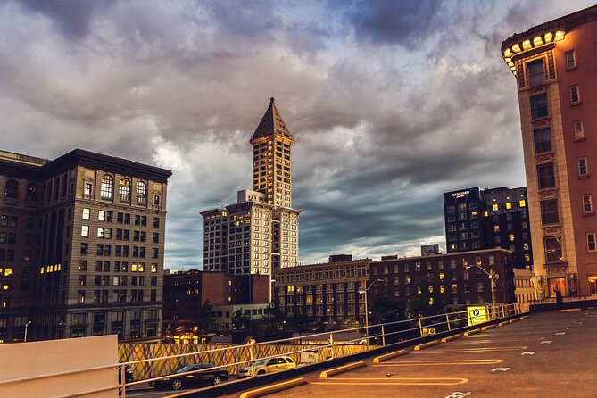 Seattle Downtown Quest: Self-Guided History Adventure - The Federal Office Building and civic Seattle