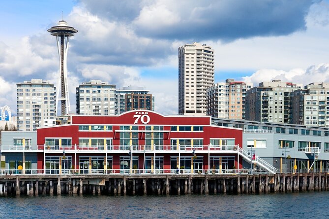 Seattle Downtown Quest: Self-Guided History Adventure - Totem poles and the problem with changing landmarks