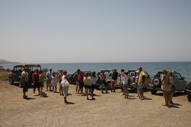 Self drive 4x4 Jeep Safari - Pick ups in the North - What the $95.58 price really covers