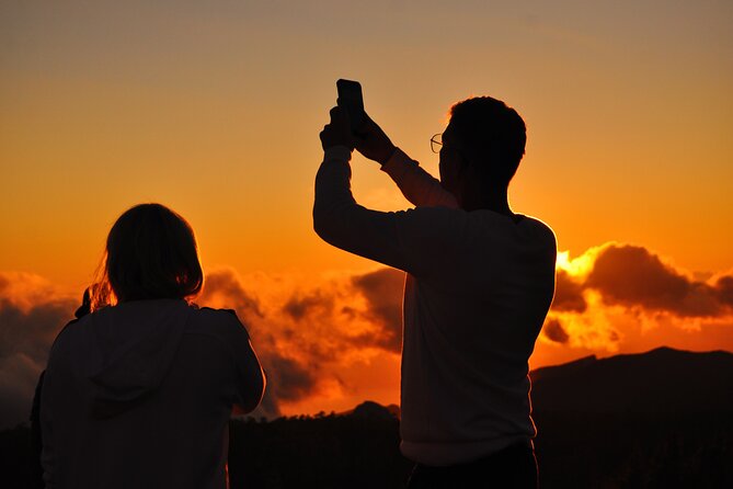 Self Drive Sunset & Stargazing in Teide National Park - No Dinner - The self-drive format changes the evening
