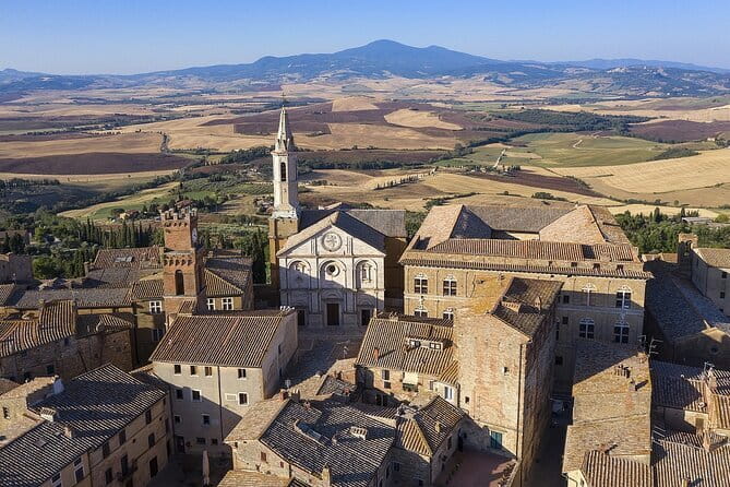 Self-Drive Vintage Fiat 500 Tour from Florence: Tuscan Wine Experience - The Renaissance villa and wine estate