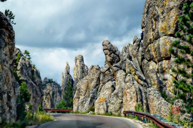 Self-Guided Audio Driving Tour in Black Hills and Mt Rushmore - Custer State Park and Sylvan Lake