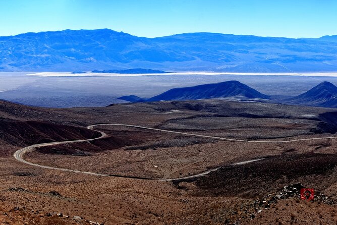 Self-Guided Audio Driving Tour in Death Valley National Park - Devil’s Golf Course looks harsh and sounds alive
