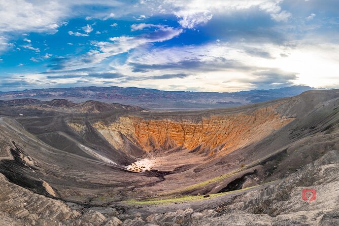 Self-Guided Audio Driving Tour in Death Valley National Park - Artist’s Palette brings color to the desert