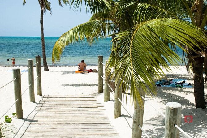 Self-Guided Audio Tour in Florida Keys - John Pennekamp and the Florida Keys underwater world