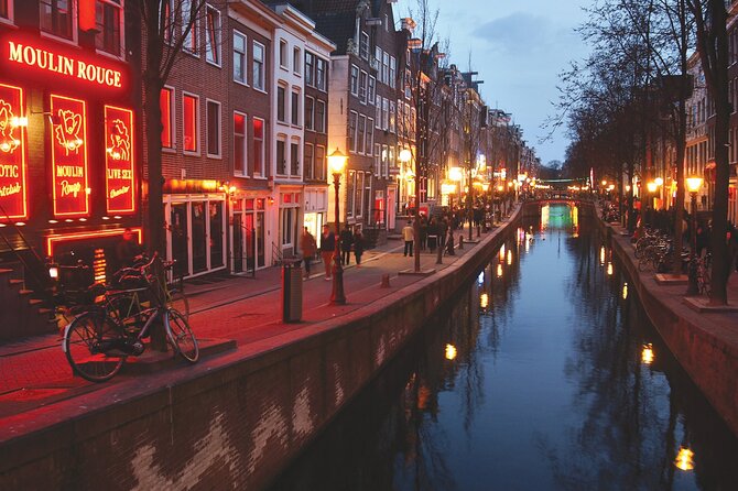 Self-Guided Audio Tour of The Red Light District - The MX3D bridge and Amsterdam’s modern side