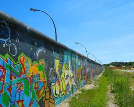 Self-Guided Audio Tour-The Fall of the wall: A light for humanity - What the $6.70 price really buys you