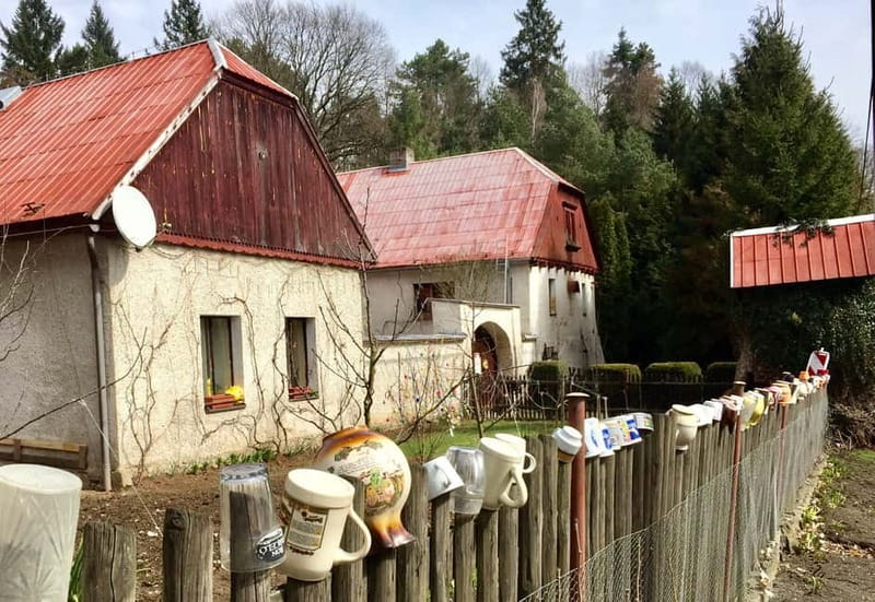 Self-Guided Bike Tour to Unetice Brewery - Following the Vltava north