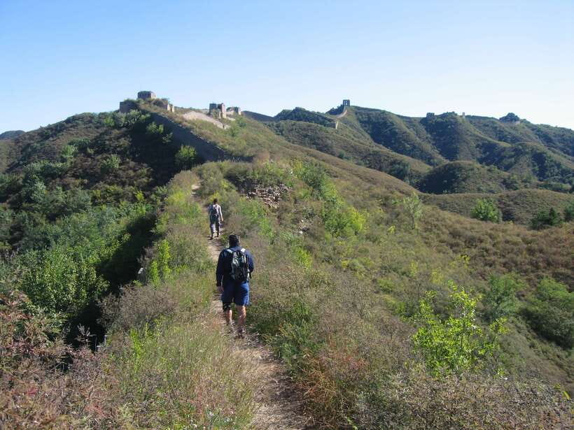 Self-guided challenging hiking from Jinshanling to Gubeikou - The first climb to East-Five-Eye Watchtower