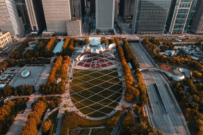 Self-Guided Chicago Loop Tour Explore the City at Your Own Pace - Calder, Picasso, Miró, and Chicago’s outdoor gallery