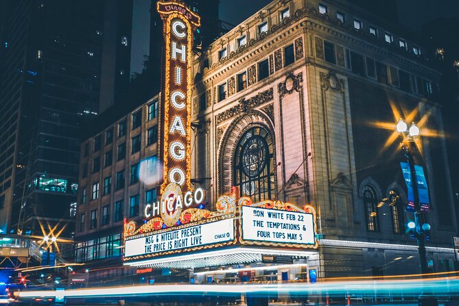 Self-Guided Chicago Loop Tour Explore the City at Your Own Pace - Starting at DuSable Bridge and the Chicago River