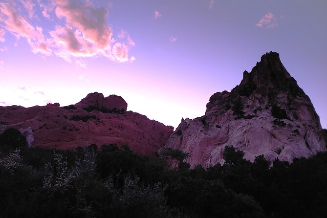 Self Guided Driving and Walking Tour in Garden of the Gods - Giant Footprints reveal tilted sandstone