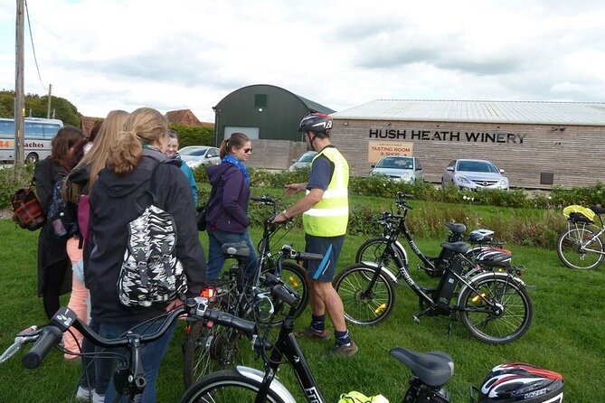Self-Guided Electric Bike Tour to vineyards and castles in Kent - Riding Kent’s quiet lanes and country tracks