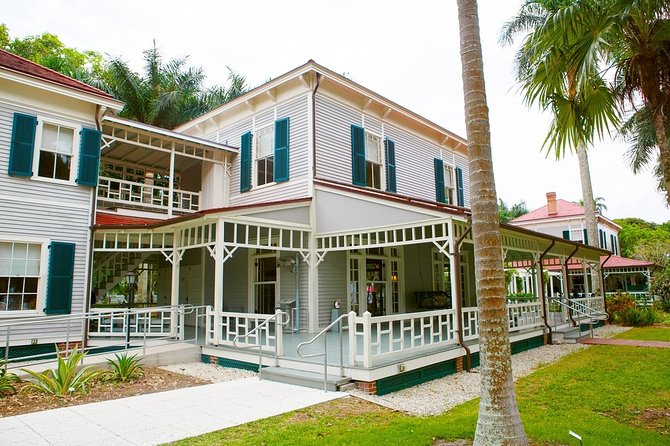 Self-Guided Fort Myers Scavenger Hunt: His Greatest Invention - Fort Myers Beach, Fleamasters, and route planning