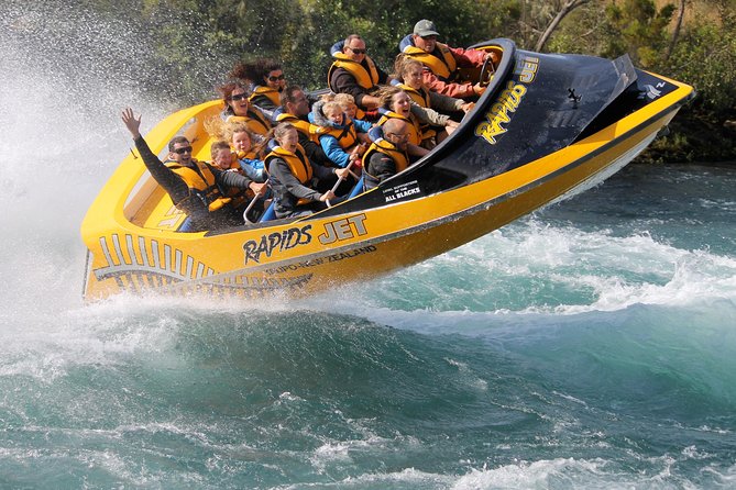 Self-Guided Geothermal Tour in Orakei Korako - How the price works for the day