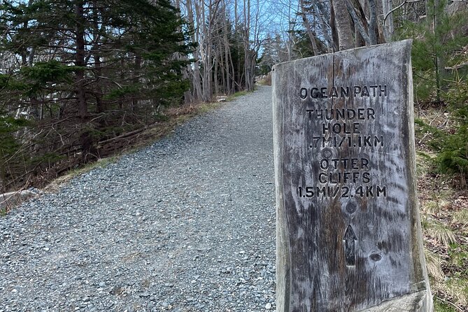 Self Guided GPS Audio Driving Tour Acadia NP From Hulls Cove VC - Park Loop Road, Beaver Dam Pond, and Ocean Path