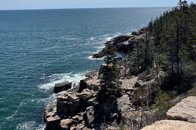 Self Guided GPS Audio Driving Tour Acadia NP From Hulls Cove VC - Sand Beach and Thunder Hole