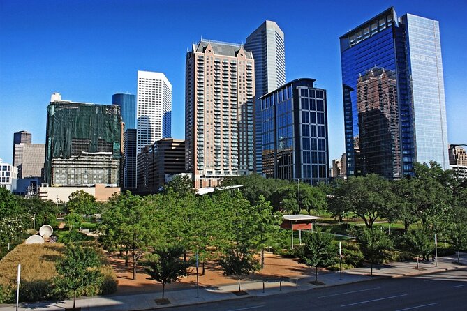 Self-Guided Houston Scavenger Hunt: Houston, We Have a Hunt - Daikin Park and Houston’s sports identity