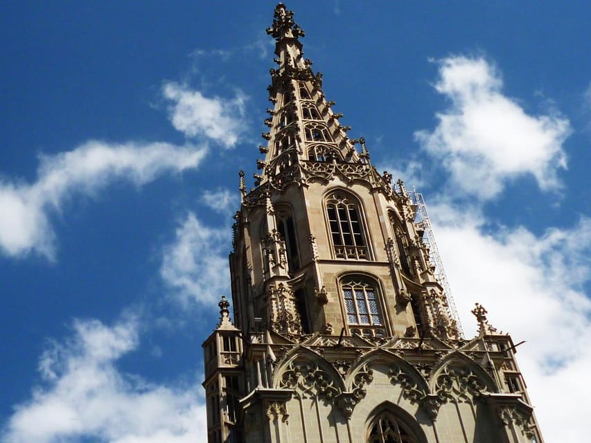 Self-Guided Reading City Tour in Bern - A clear warning about the meeting point