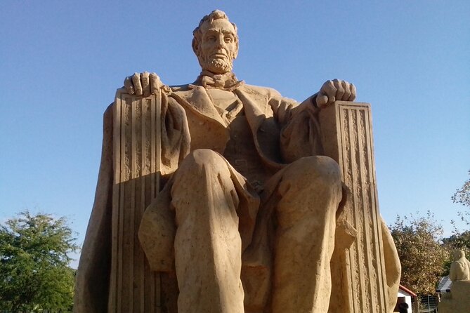 Self-Guided Sand Festival in Burgas - The named Pantheon stop and nearby points