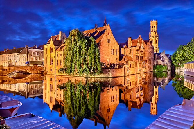Self-Guided Secrets Tour - Explore Bruges & Miss nothing - The classic canal view at Rozenhoedkaai
