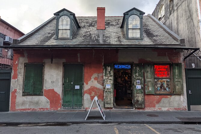 Self-Guided Walking Tour French Quarter In New Orleans - Voodoo shops and the Quarter’s darker stories