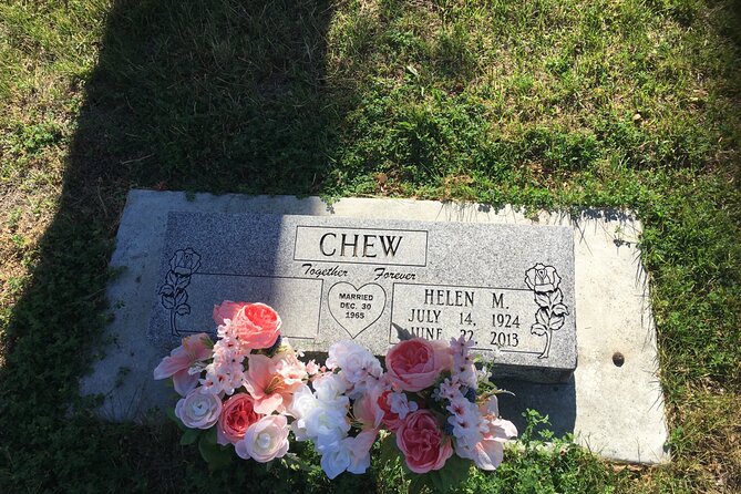 Self-Guided Walking Tour in Chinatown - Following the Chew family funeral procession