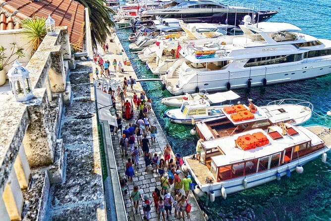 Self-Guided Walking Tour of Hvar’s Historical Old Town - Ending at the Hvar Theatre terrace