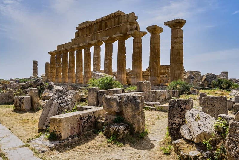 Selinunte: Archeological Park Entry Ticket & App Audioguide - The necropolis and the story beyond temples